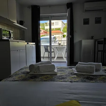 Apartments Antonia - S. Novalja Stara Novalja Room photo